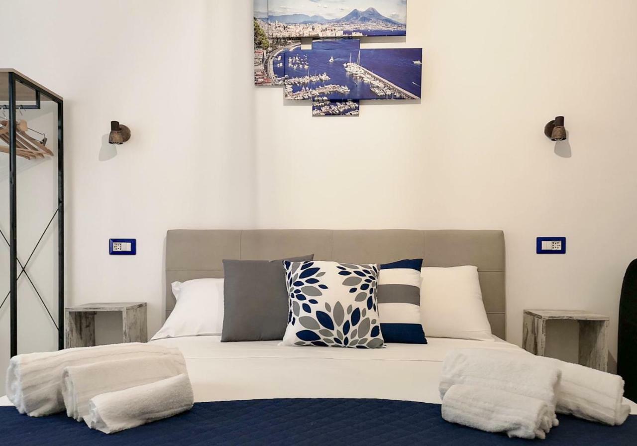 Calenda Suite Neapel Exterior foto
